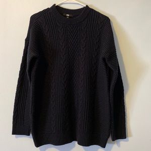Uniqlo Navy Sweater